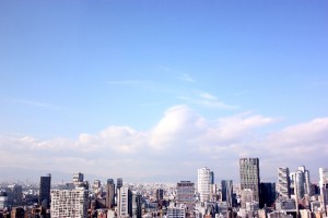 様々な会社が入っているビル
